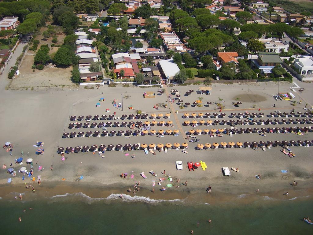 Hotel Anna Terracina Exterior foto