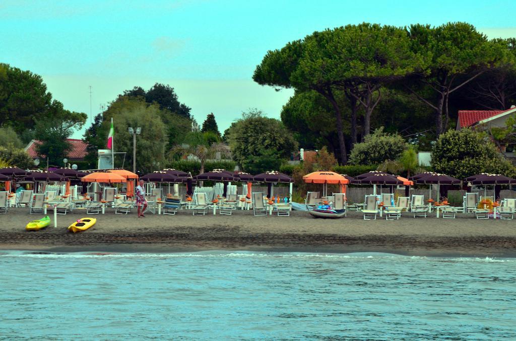 Hotel Anna Terracina Exterior foto
