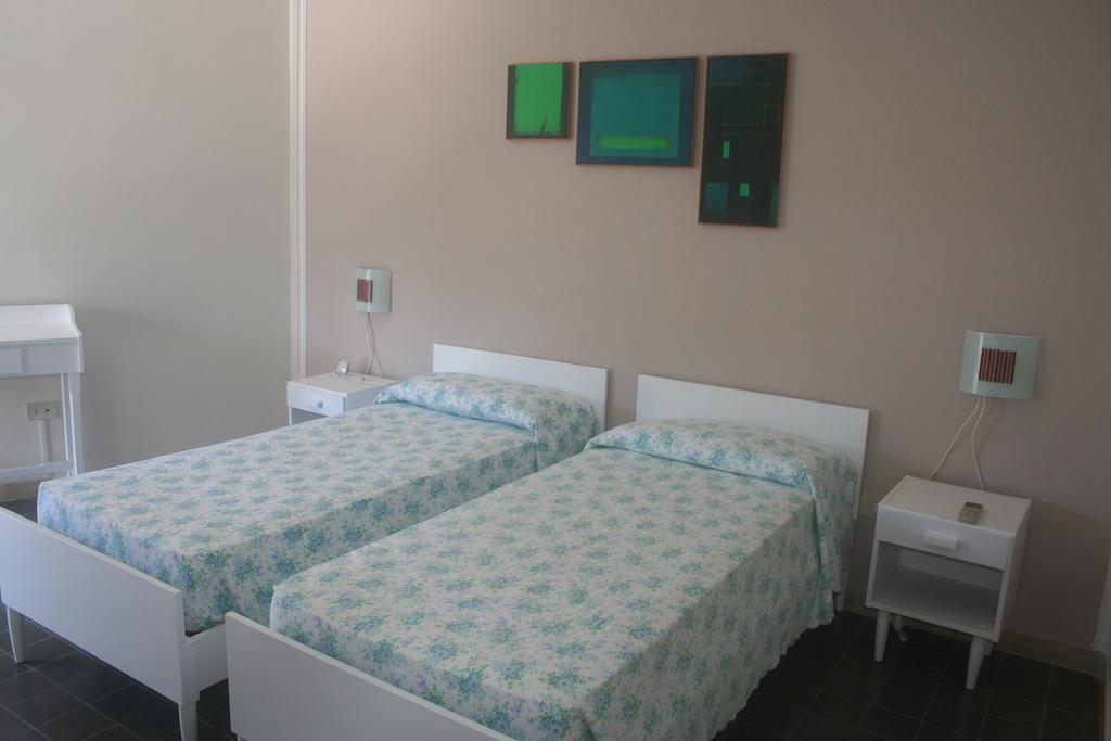 Hotel Anna Terracina Zimmer foto