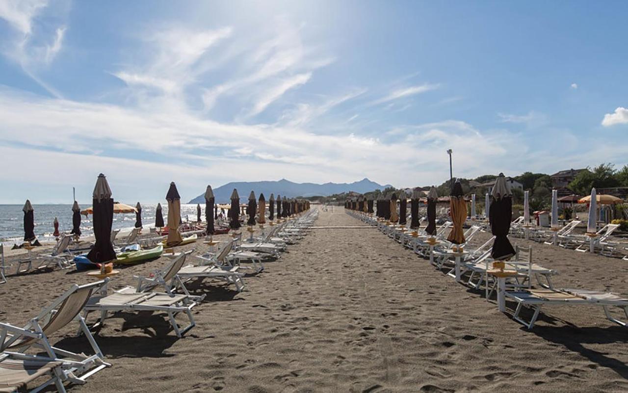 Hotel Anna Terracina Exterior foto